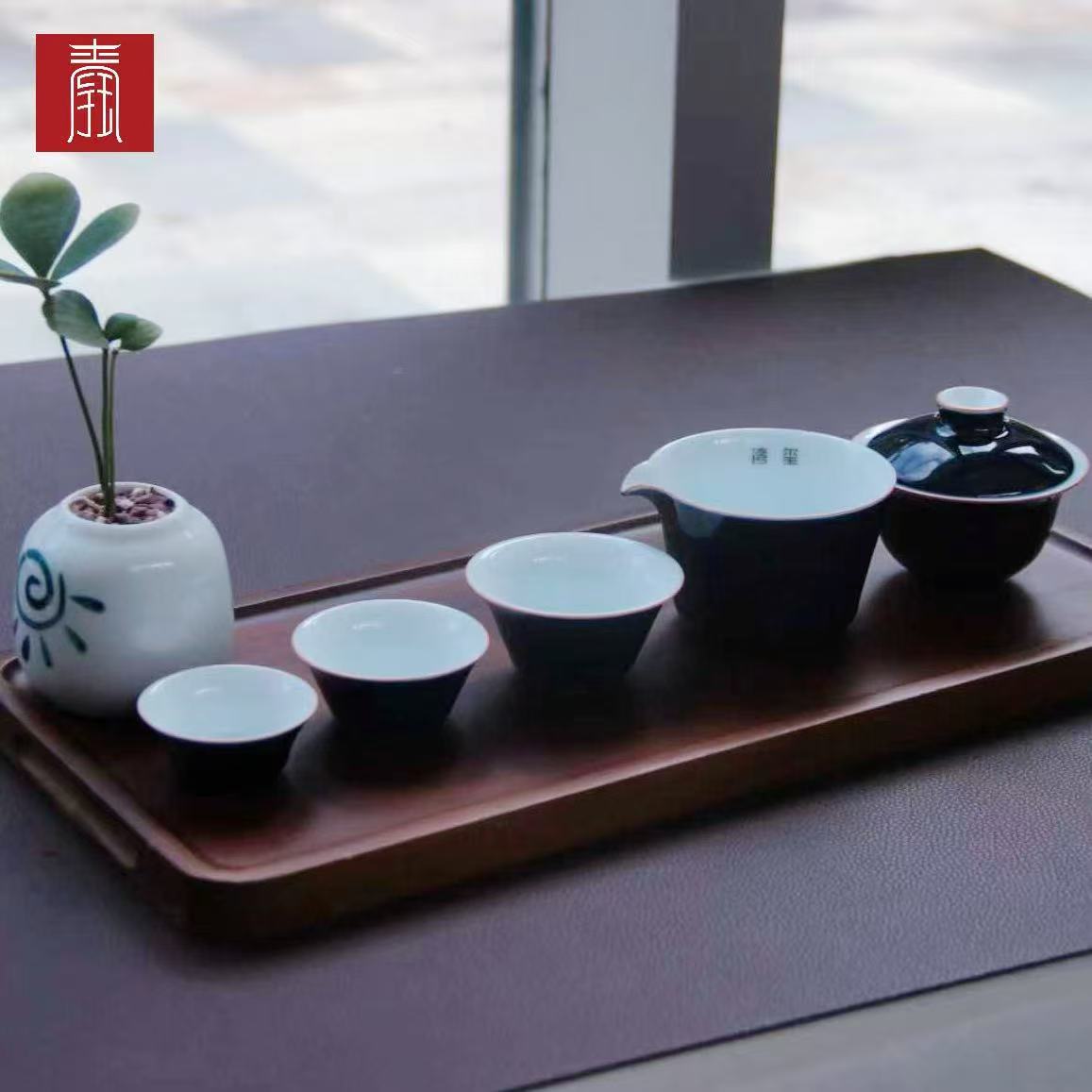 景德钰青定制 •【太子湾湾玺项目 • 随身快客杯】