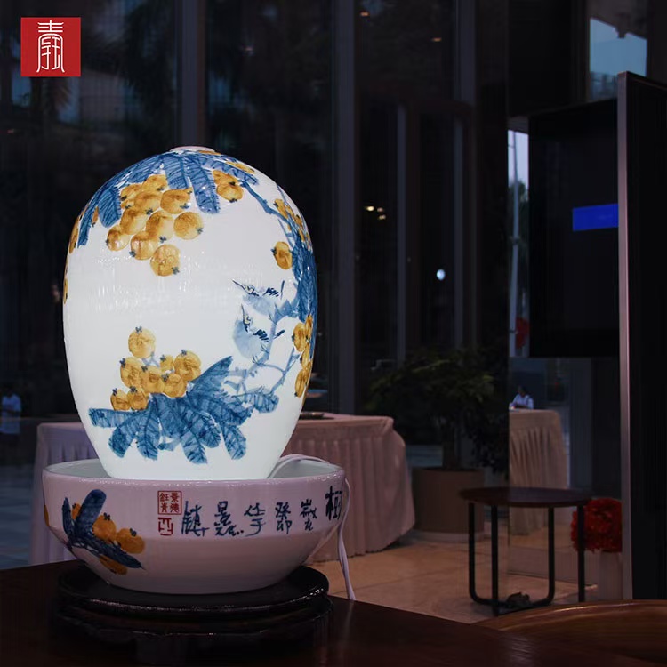 景德钰青·财源滚滚流水瓶【黄金满树】