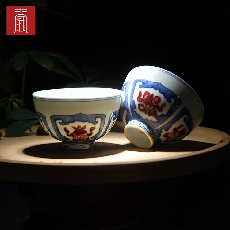 景德钰青•高品【八宝纹青花釉里红 】