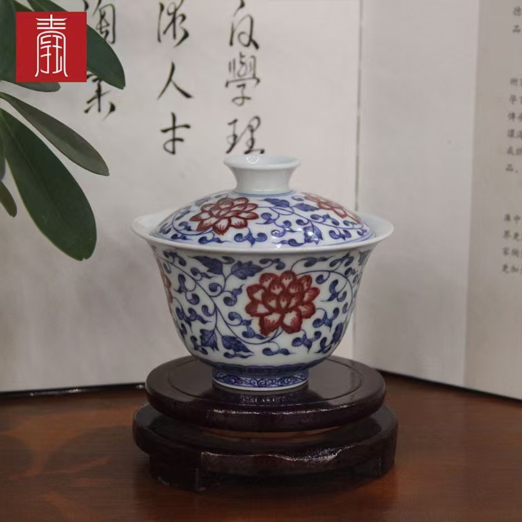 景德钰青•高品【青花釉里红缠枝莲 】