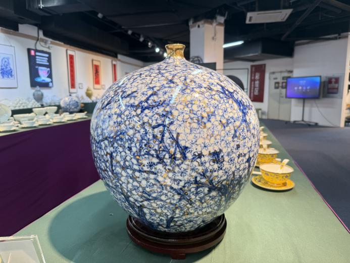 景德钰青｜深圳双馆+景德镇基地！高品国瓷，惠价触达