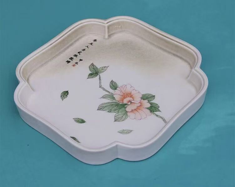 一人食春日简餐，定制小瓷盘也能吃出仪式感