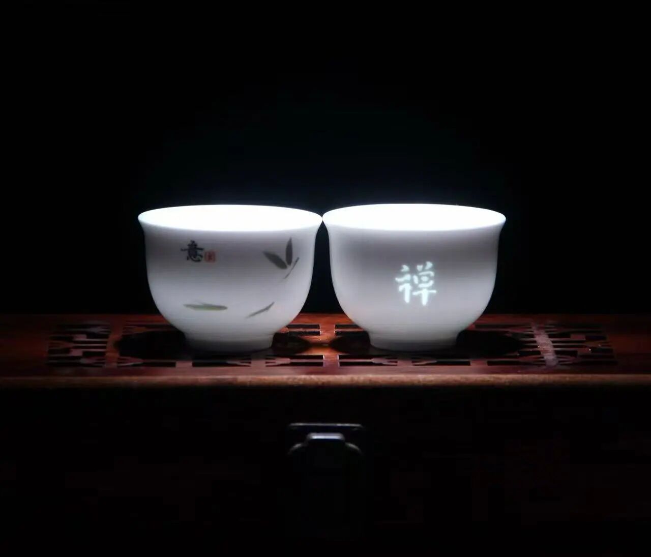 大暑热到摆烂？这只“海量茶海”让朋友围坐，续水续到爽！